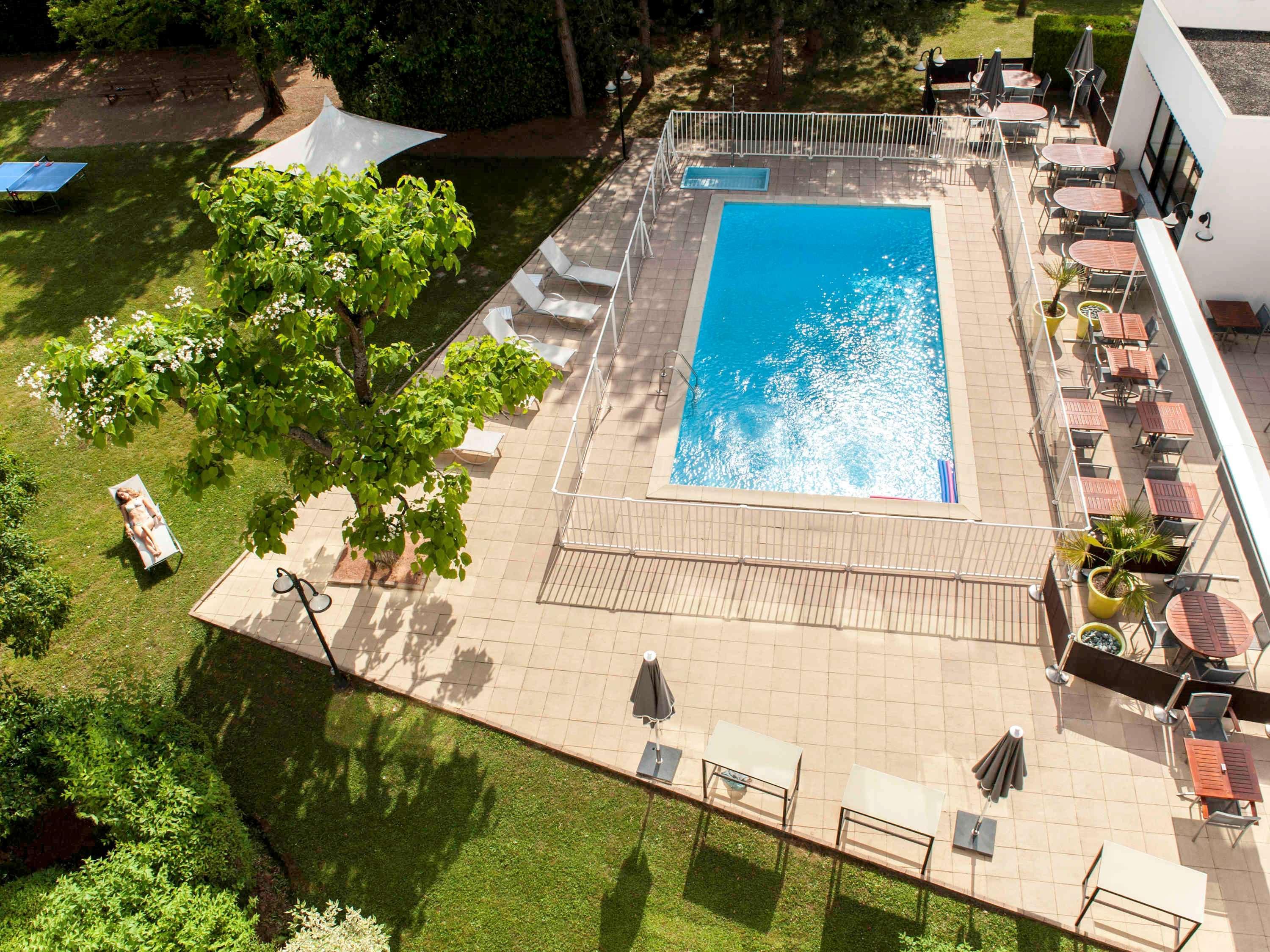 B&B Hotel Lyon Nord 4 Etoiles ダルディリー エクステリア 写真